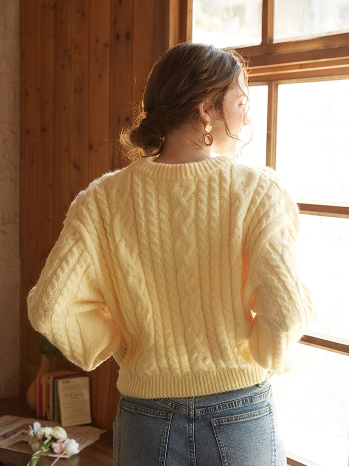 Women's Wool Cable Knit Sweater Crewneck Long Sleeve Pullover